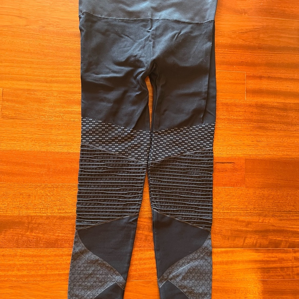 SPANX Navy XL Patterned Leggings